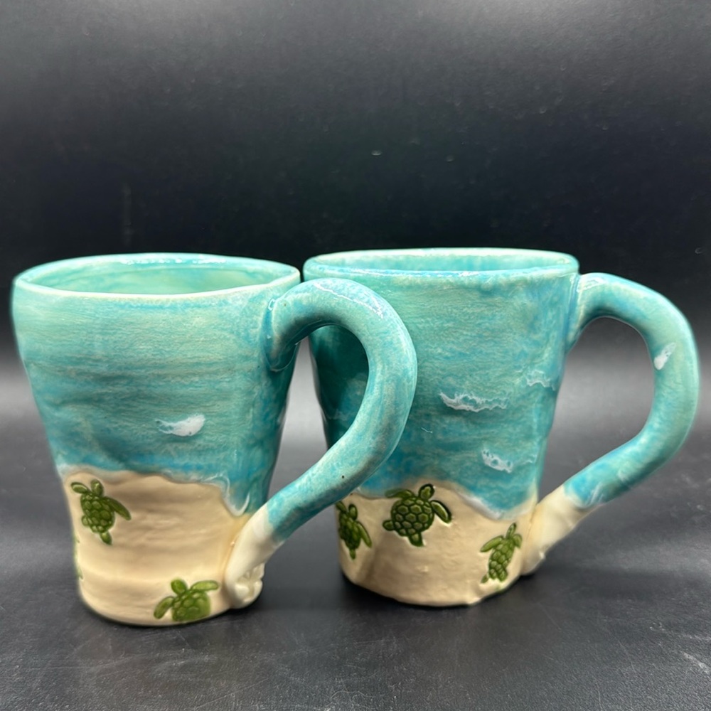 Handmade Potteryy Beach Turtle Mug Set